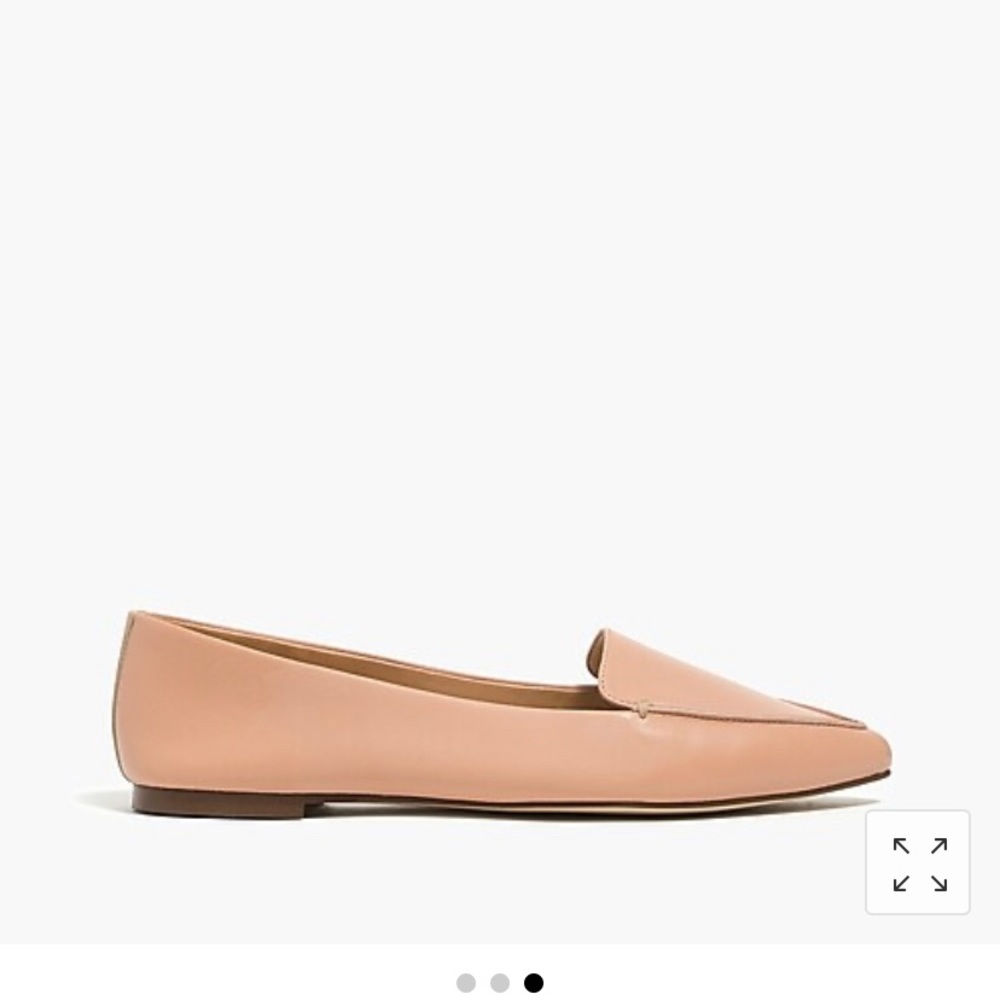 EDIE LEATHER LOAFERS
6 MEDIUM / WARM BEIGE